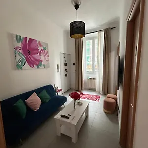 Confortevole Gênes