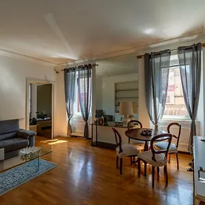 Holiday home Rhome Trevi, Rome